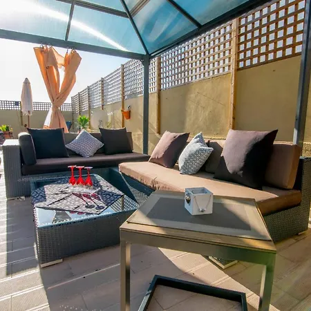 Historic Townhouse With Roof Terrace Quiet Courtyard 5Min To Ferry Market * Olhão